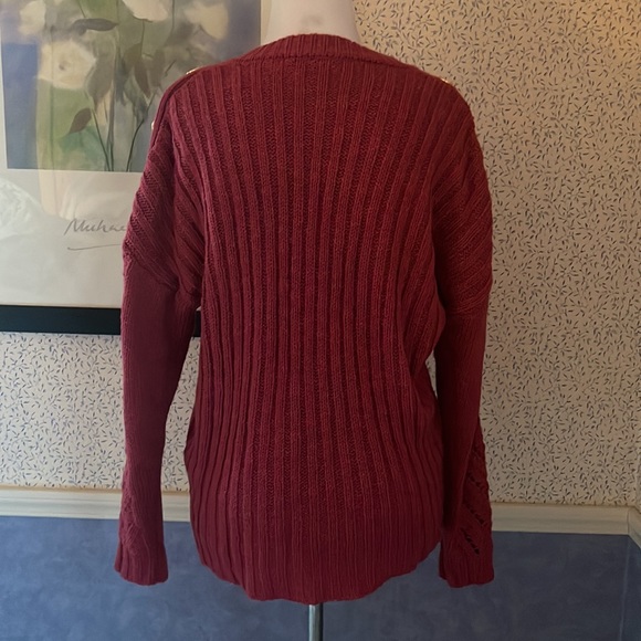 Oversize knit sweater - Picture 6 of 6